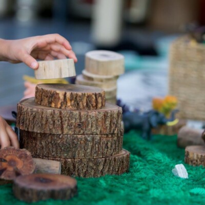 Construction - Building a tower with wood